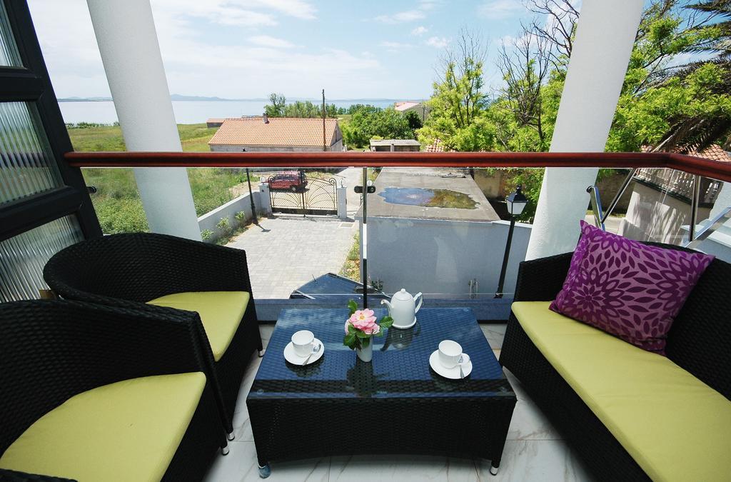 Apartments Victoria Privlaka Privlaka  Room photo